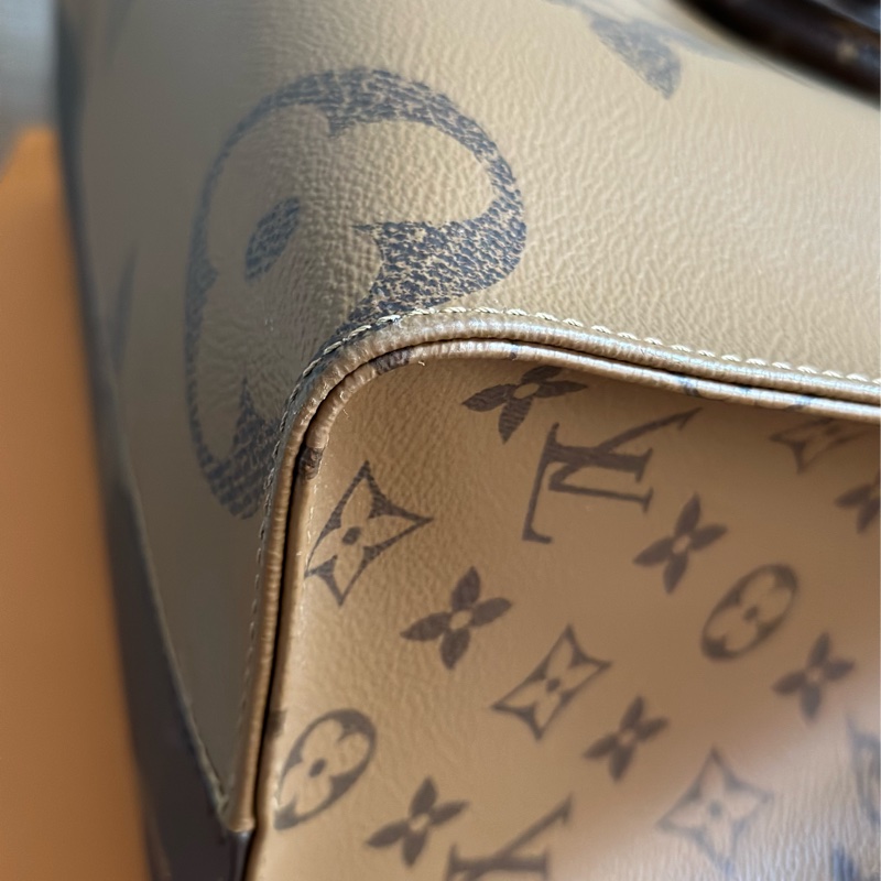 LV 老花 OnTheGo MM（中號）手提肩背兩用-13