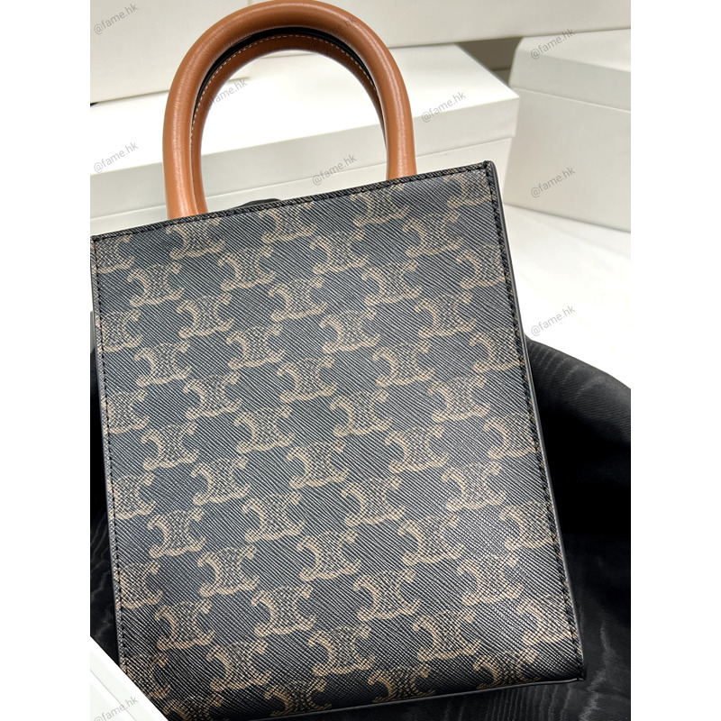 CELINE TRIOMPHE mini tote bag tan 帆布迷你托特型直式CABAS手袋 (黃褐色) 194372BZK.04LU-2