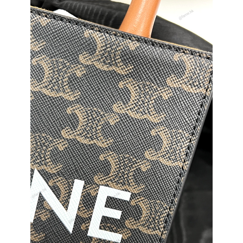 CELINE TRIOMPHE mini tote bag tan 帆布迷你托特型直式CABAS手袋 (黃褐色) 194372BZK.04LU-3