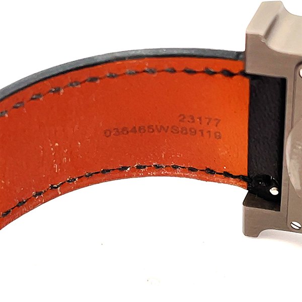 （已售出）HERMES灰黑色鈦金屬 H HEURE 大H機械腕錶34MM HH5.841-6