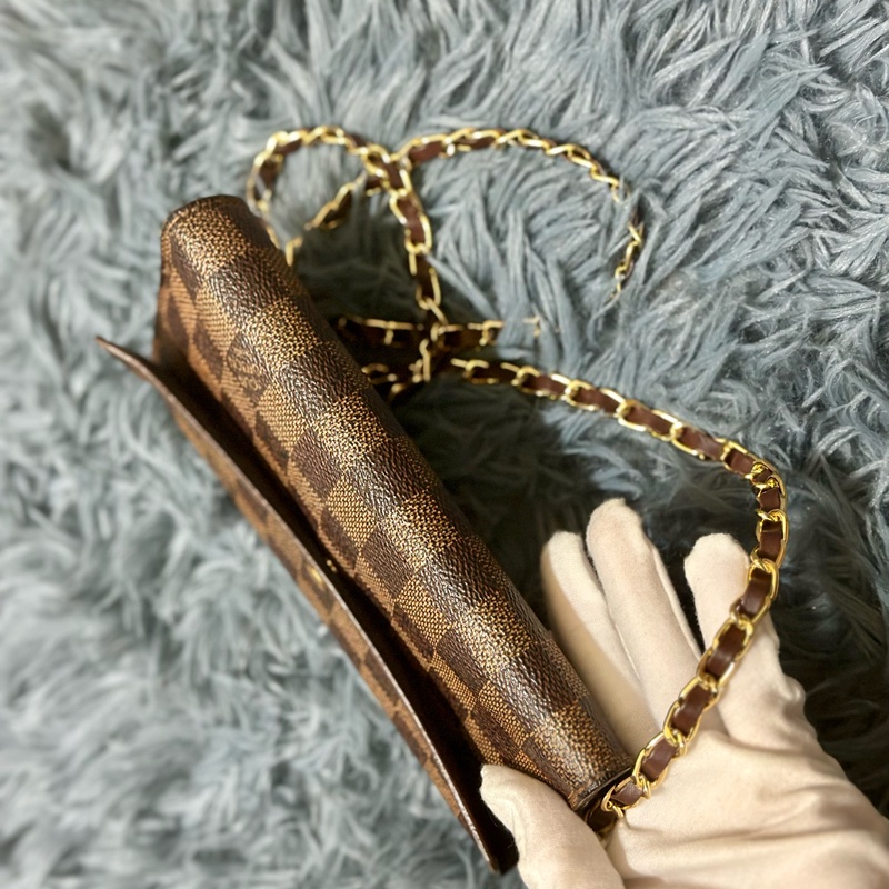 🔥甜價出清🔥9新 #lv 經典 #棋盤格 #斜背 #長夾 #woc-8