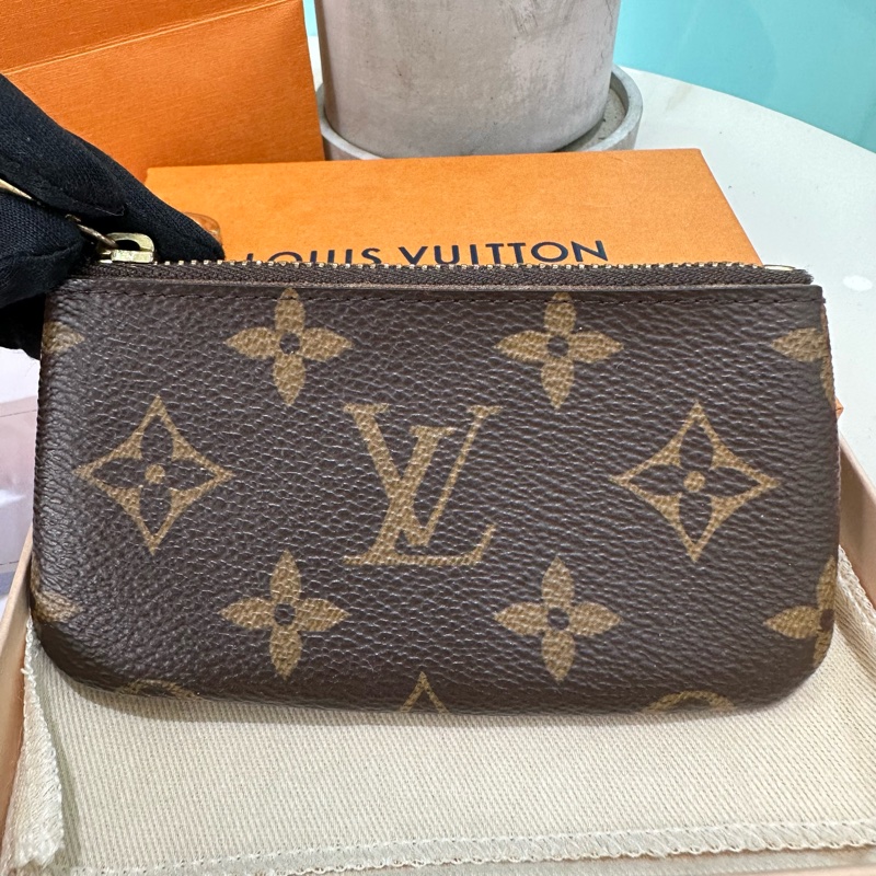 Louis Vuitton M62650 老花鑰匙零錢包(暫保留)-1