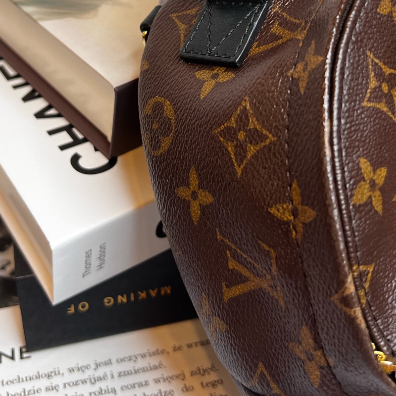 LV mini 後背包 小書包-10