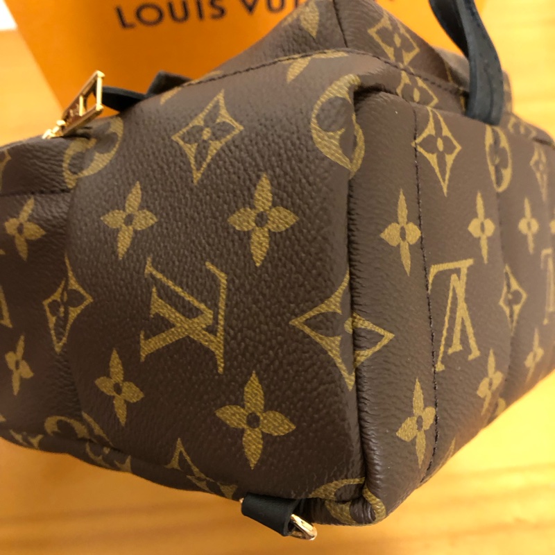 全新 LV Palm Springs mini 迷你後背包 小書包-12