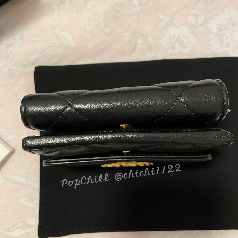 Chanel 19 mini 三折短夾 黑金 全新-18