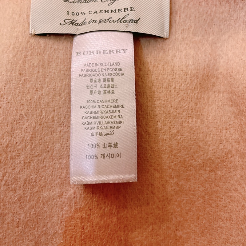近新正品✨BURBERRY高質感美麗諾羊毛經典大格紋雙面造型口袋披肩/圍巾-5