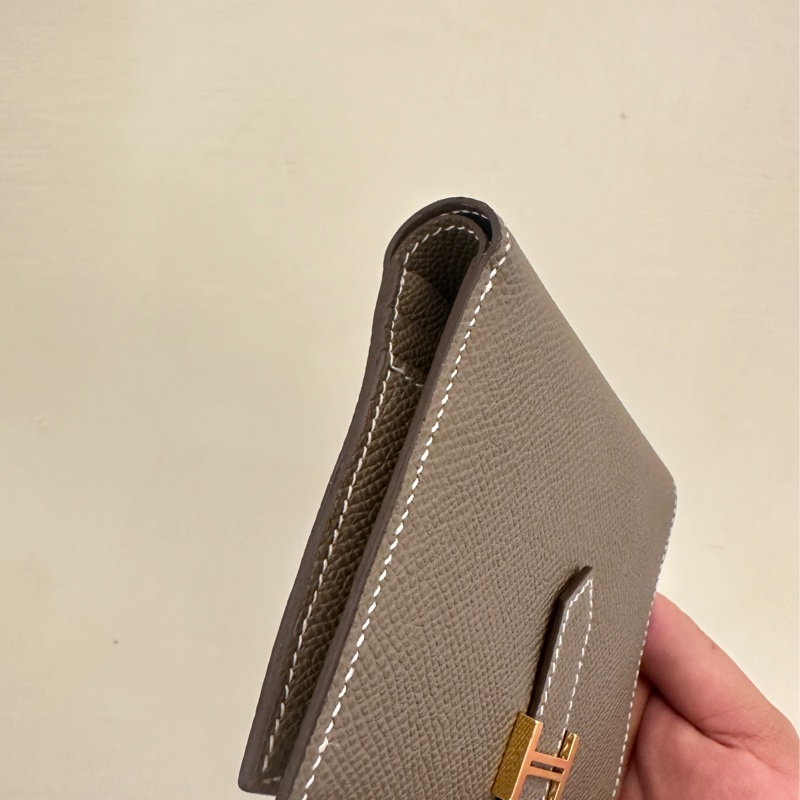 HERMÈS 大象灰H金釦對開短夾-1