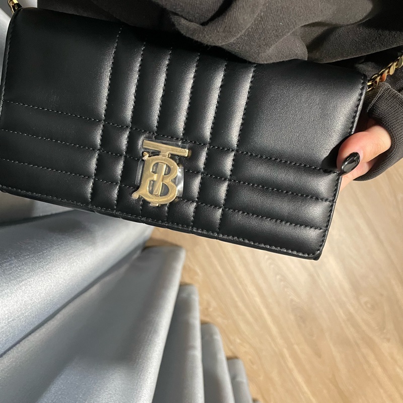 BURBERRY 經典Lola系列TB LOGO格紋绗缝小羊皮WOC斜背包(黑色)-4