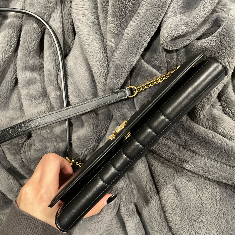 BURBERRY 經典Lola系列TB LOGO格紋绗缝小羊皮WOC斜背包(黑色)-8