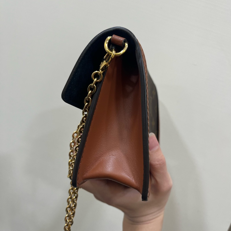 LOUIS VUITTON 達芙妮woc-10