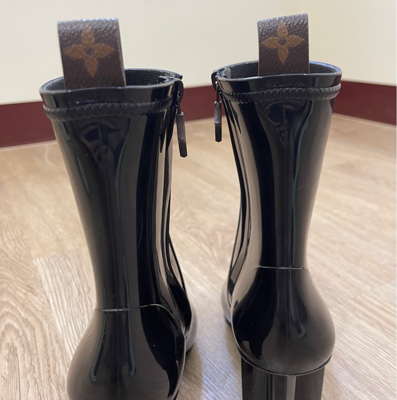 全新LV防水 短靴 雨靴 高跟 粗跟 37-8