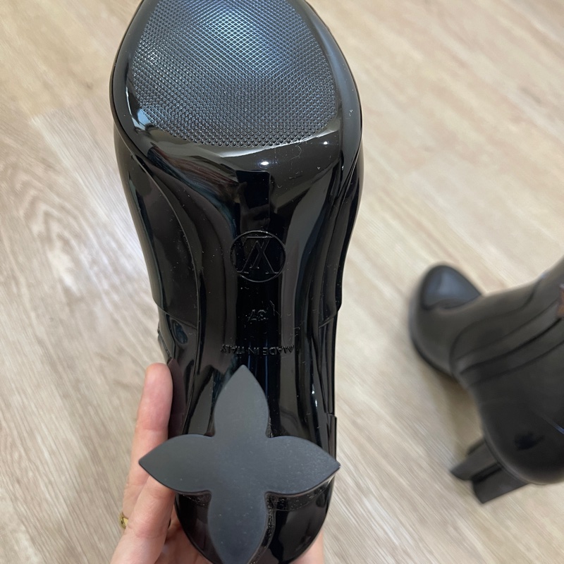 全新LV防水 短靴 雨靴 高跟 粗跟 37-12