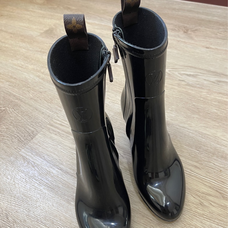 全新LV防水 短靴 雨靴 高跟 粗跟 37-13