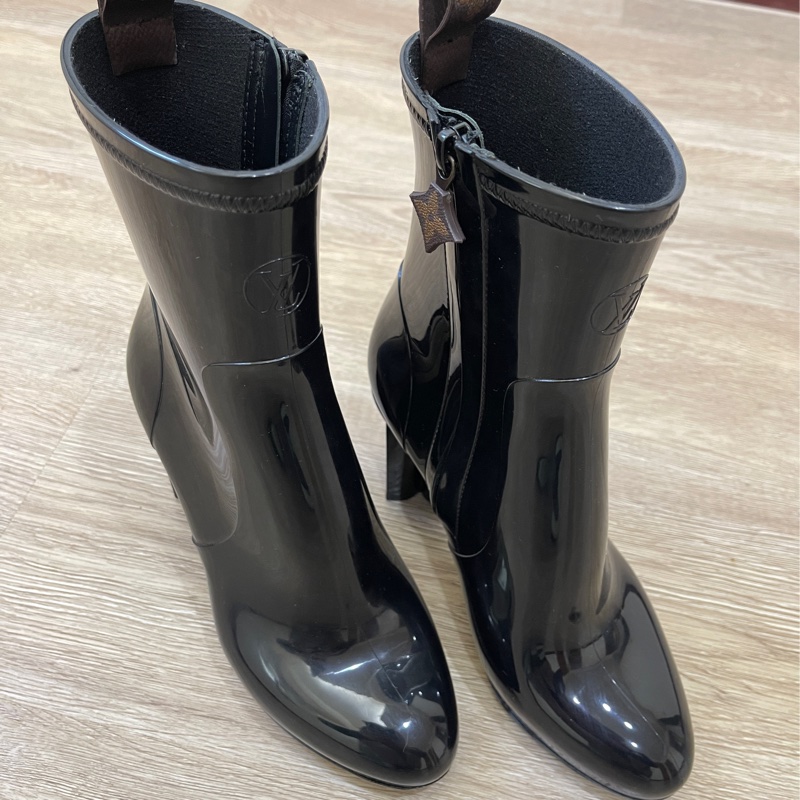 全新LV防水 短靴 雨靴 高跟 粗跟 37-14