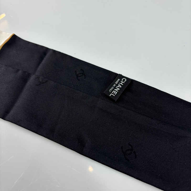 Chanel黑白金雙C字母logo絲巾 twilly-4