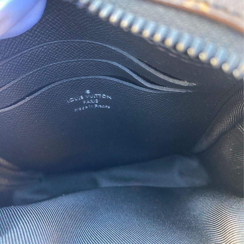 全新LOUIS VUITTON老花黑邊Christopher前口袋相機包斜背包M69404-7