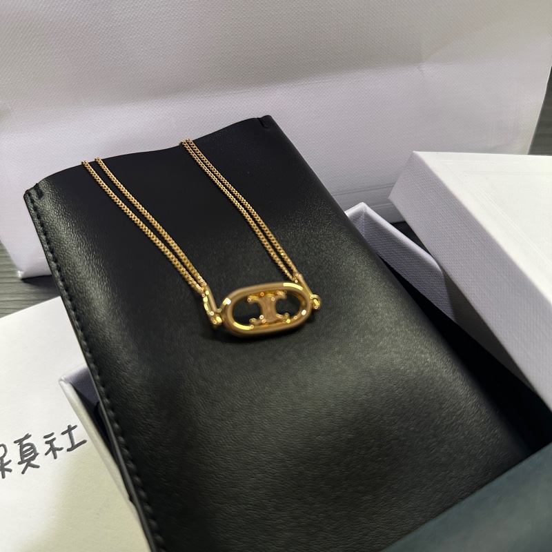 Celine金色黃銅TRIOMPHE頸鍊-1