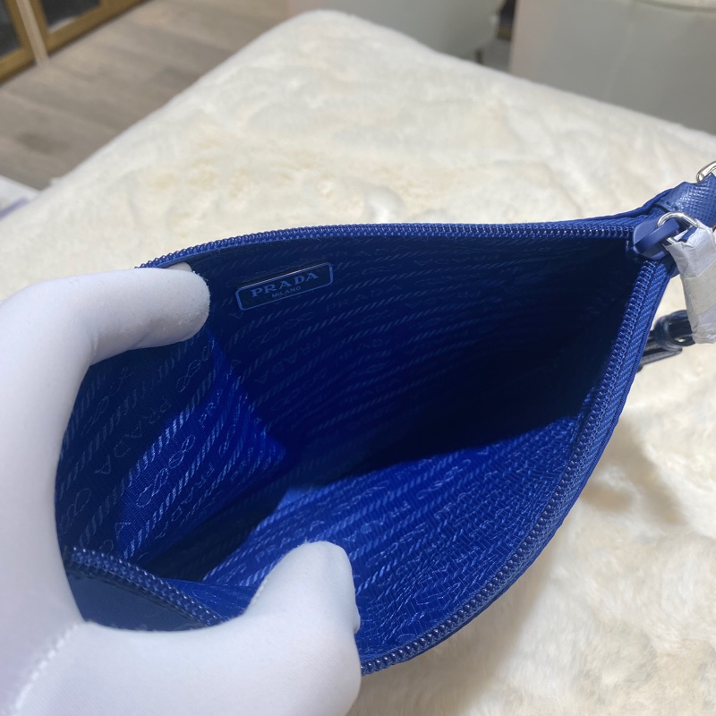 prada 尼龍小手包-8