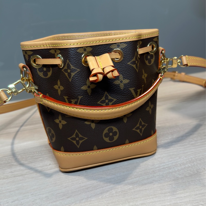 LV老花小水桶 Nano NOE 迷你水桶包-0