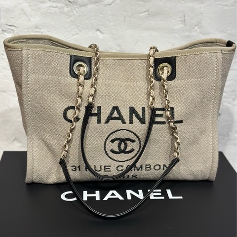 CHANEL 熊貓配色 小號沙灘包（新款）