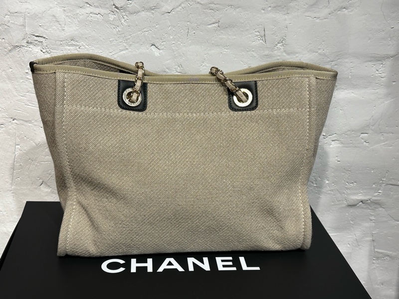 CHANEL 熊貓配色 小號沙灘包（新款）-2