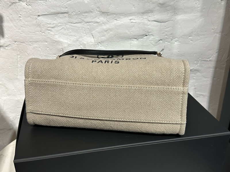 CHANEL 熊貓配色 小號沙灘包（新款）-10