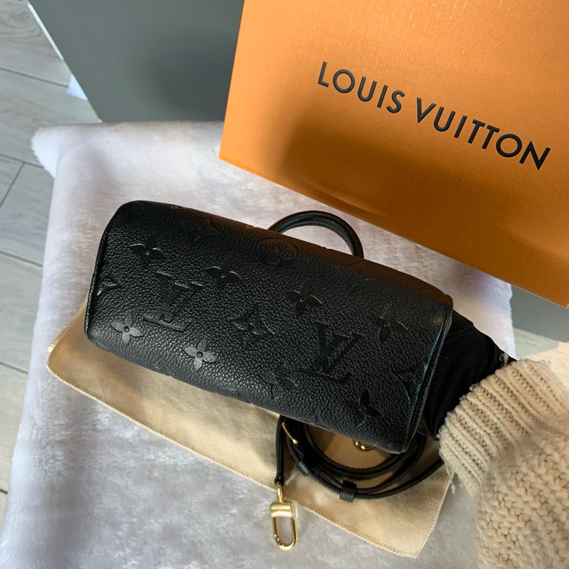 Louis Vuitton Monogram Nano Speedy壓紋牛皮二用包（黑色）M82450-5