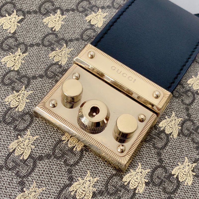 GUCCI PADLOCK GG中款蜜蜂肩揹包-7