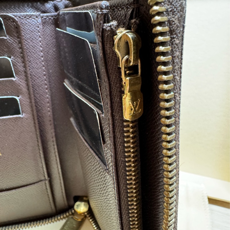 Louis Vuitton 路易威登  N60028 棋盤格LOGO Damier Ebene帆布10卡拉鍊中夾(咖啡)-10