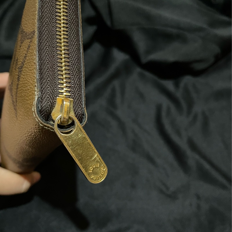 LOUIS VUITTON 晶片 大原花REVERSE拉鍊長夾-26