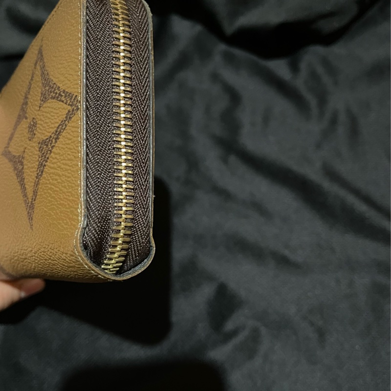 LOUIS VUITTON 晶片 大原花REVERSE拉鍊長夾-56
