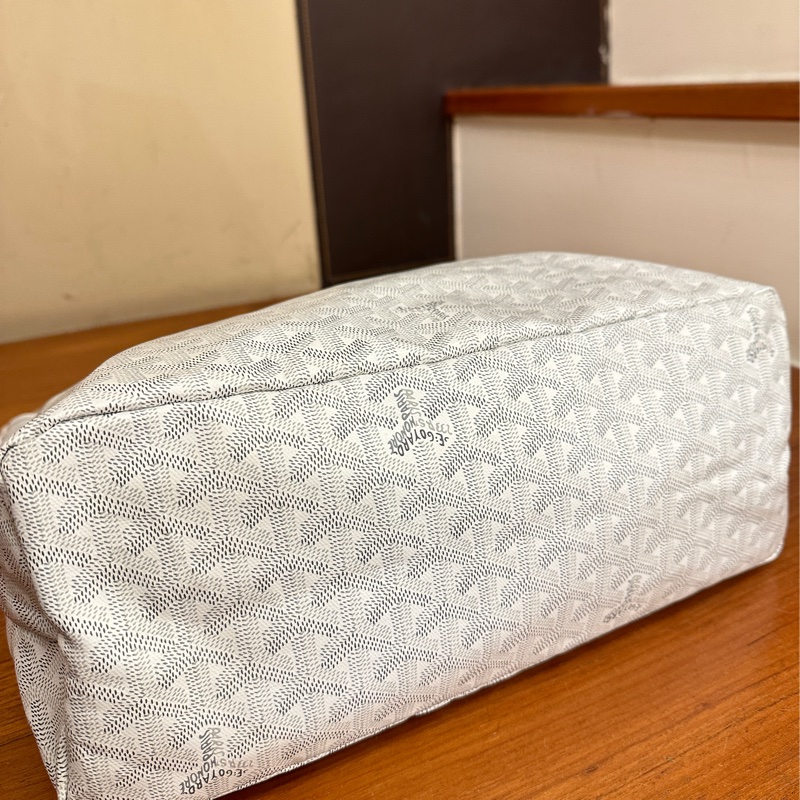 GOYARD 白經典花紋PVC單肩包-4