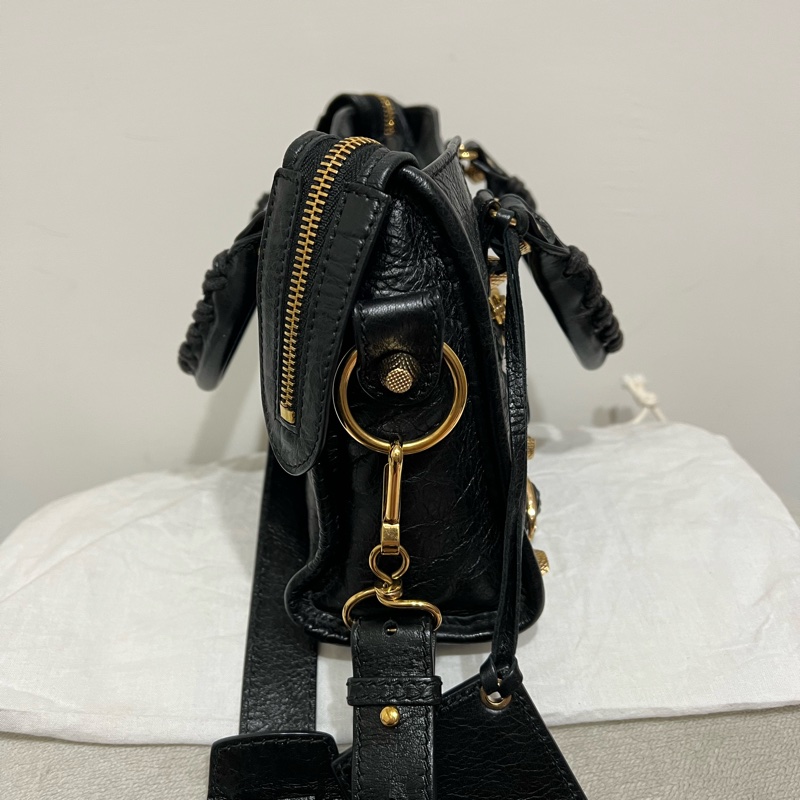 BALENCIAGA 巴黎世家 mini city黑金機車包-6