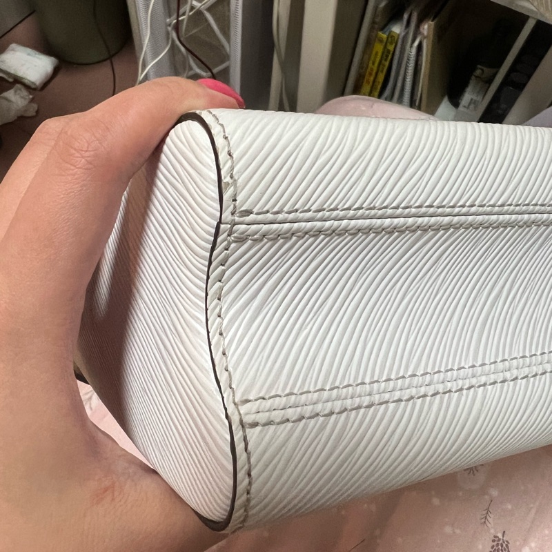 LV路易威登 twist 白色水波紋-3