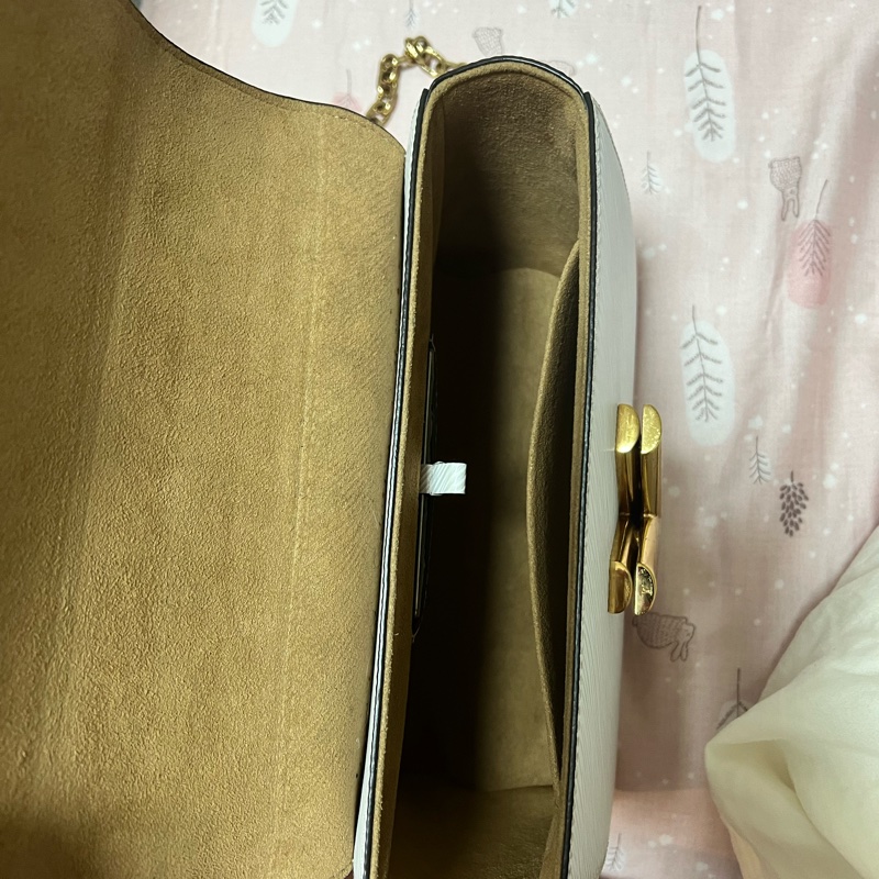 LV路易威登 twist 白色水波紋-7