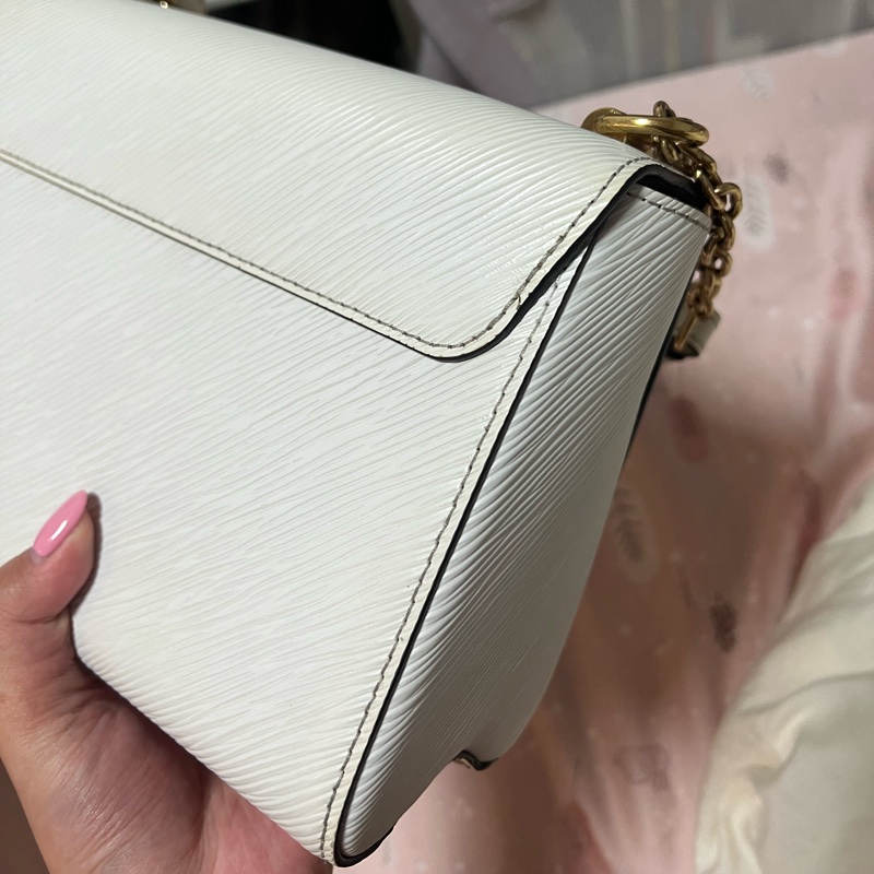 LV路易威登 twist 白色水波紋-9