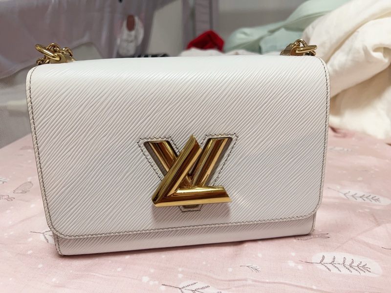 LV路易威登 twist 白色水波紋-10