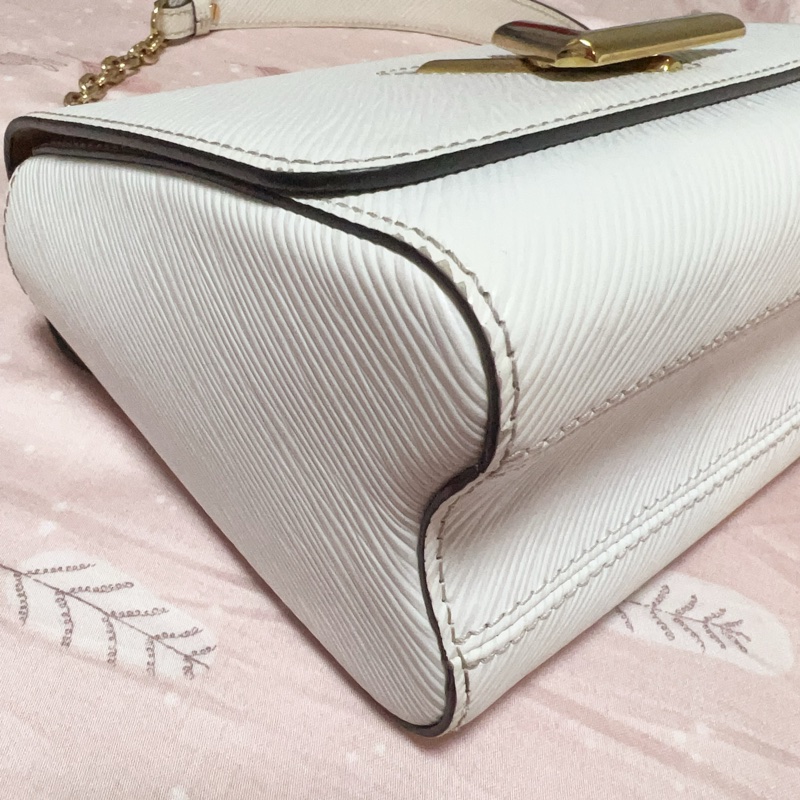 LV路易威登 twist 白色水波紋-16