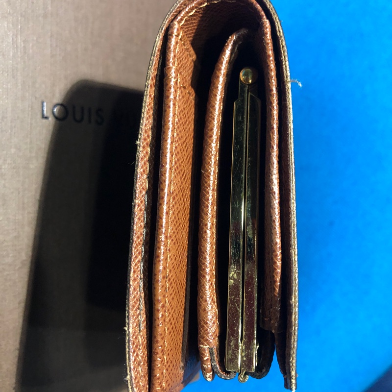 LV M61674 經典Monogram 扣式零錢中夾｜PopChill 拍拍圈