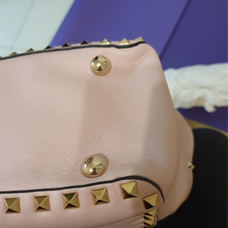 valentino 卯釘 中型包 粉金經典-9
