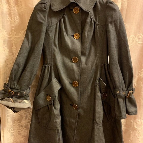 BERBERRY BLUE LABEL 正品外套