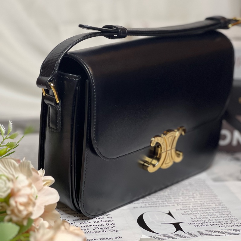 CELINE Triomphe 凱旋門牛皮(黃金尺寸中號）-4