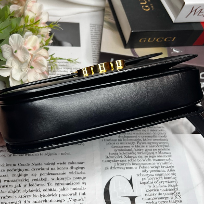 CELINE Triomphe 凱旋門牛皮(黃金尺寸中號）-19