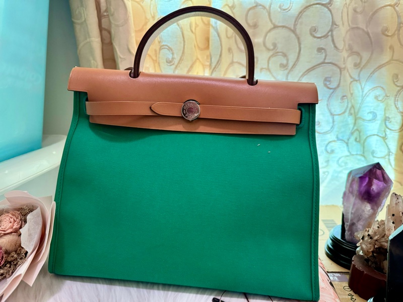 HERMES綠拼棕皮革HERBAG31-0