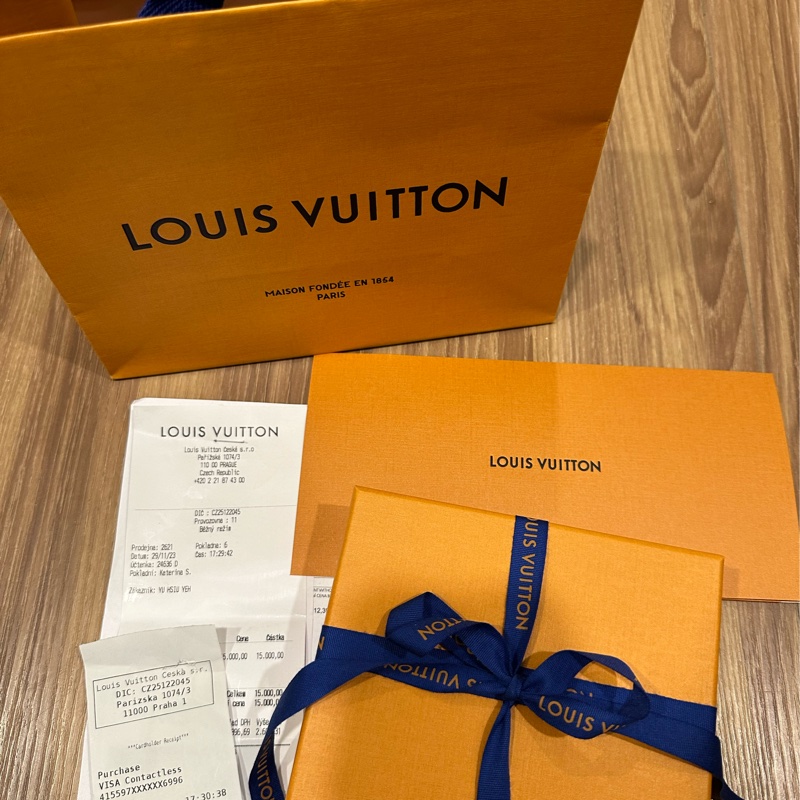 全新 LV Victorine 牛皮壓紋 三折短夾 M64060-3