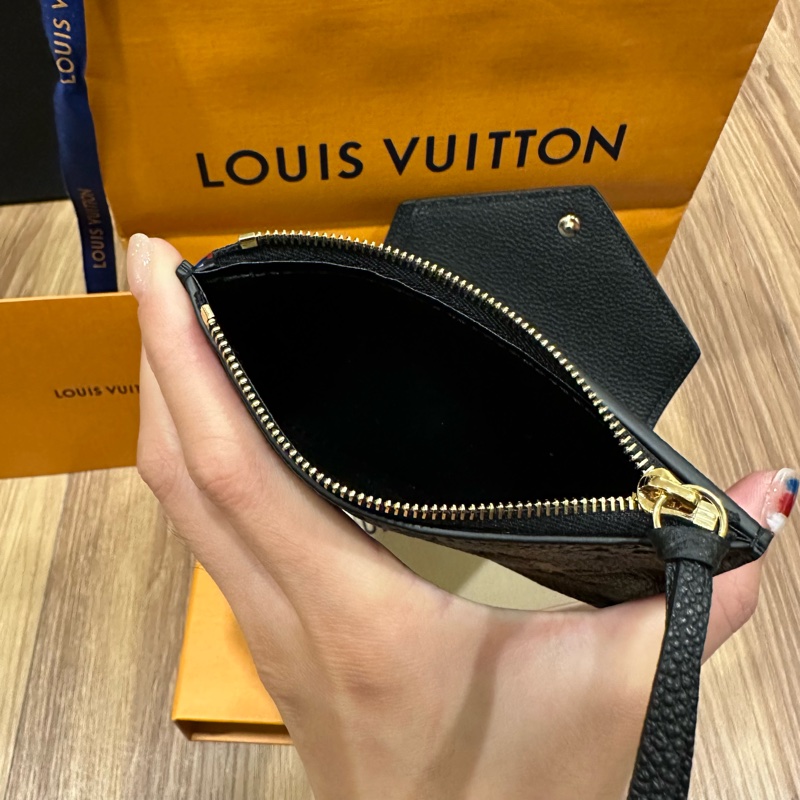 全新 LV Victorine 牛皮壓紋 三折短夾 M64060-11
