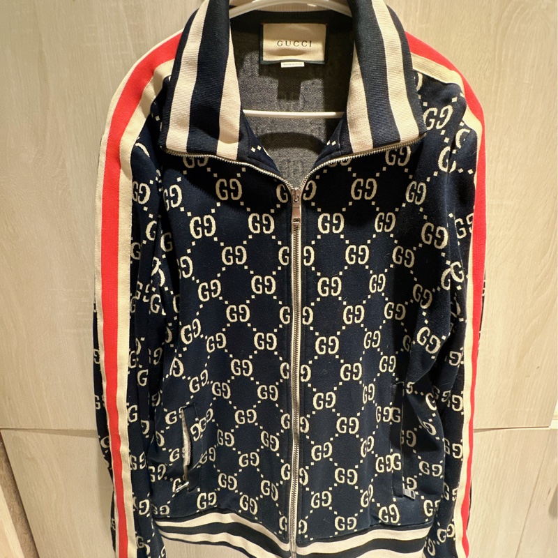 Gucci滿版老花外套-6