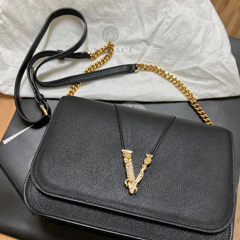 極新 VERSACE 凡賽斯 真皮肩背包 台灣專櫃購入-3