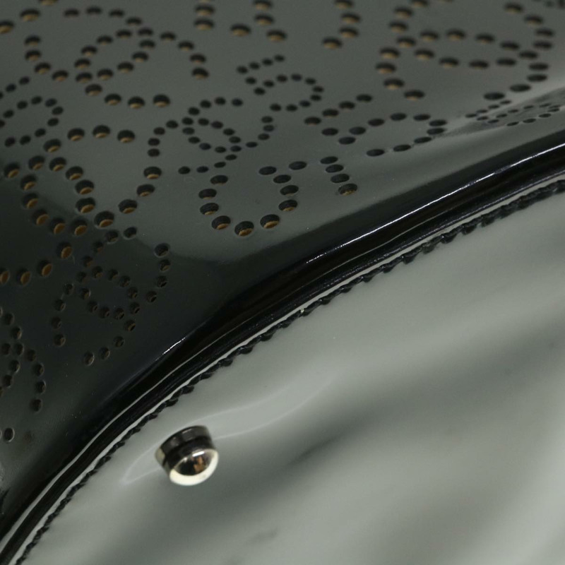 【日本直送】CHANEL COCO Mark Punching 手包漆皮黑 CC 正品 54999-7