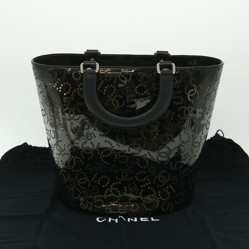 【日本直送】CHANEL COCO Mark Punching 手包漆皮黑 CC 正品 54999-11
